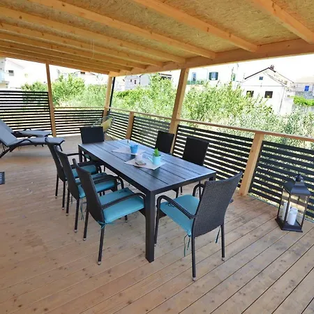 Camping Mobile Cvita *