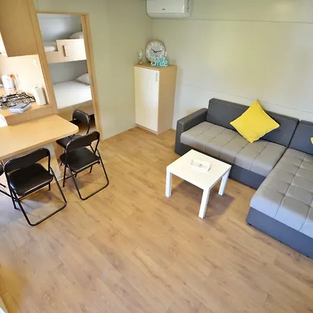 Mobile Cvita Campsite *